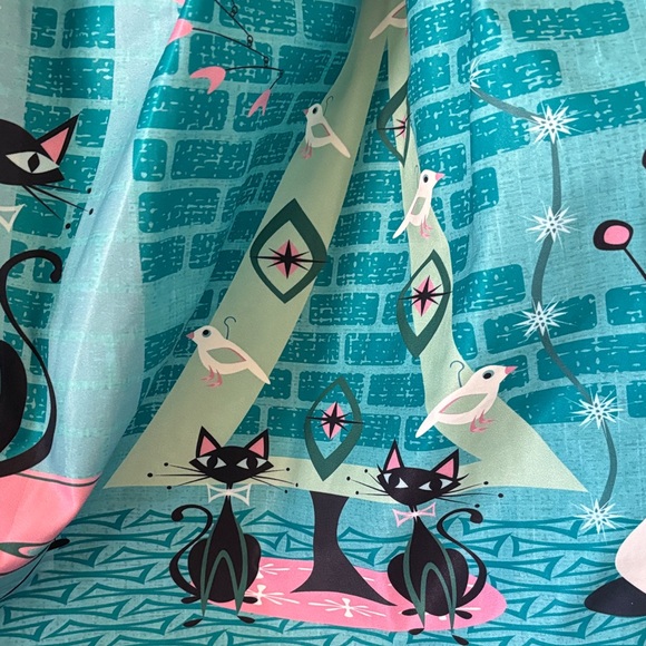 Unique Vintage Teal Circle Skirt with Retro Cat Print - Picture 3 of 10